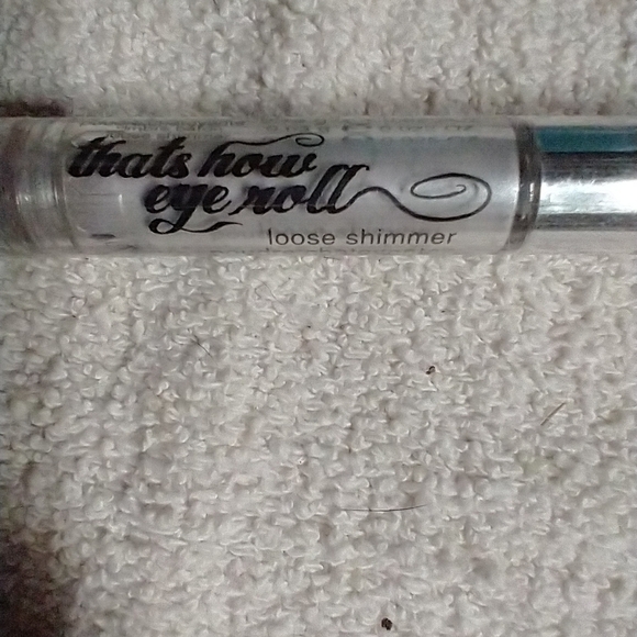 Hard candy that's how eye roll loose shimmer shadow stick 454 - Picture 2 of 3